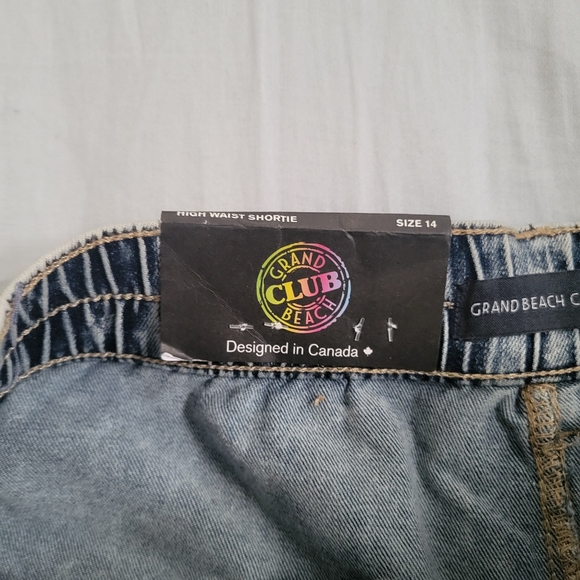 Shorts size 16 - Picture 3 of 3